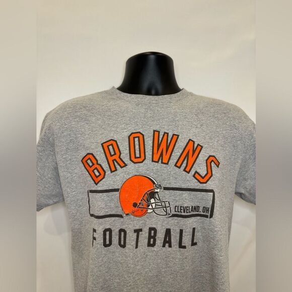 NFL Team Apparel Cleveland Browns Football Tee - Picture 3 of 6